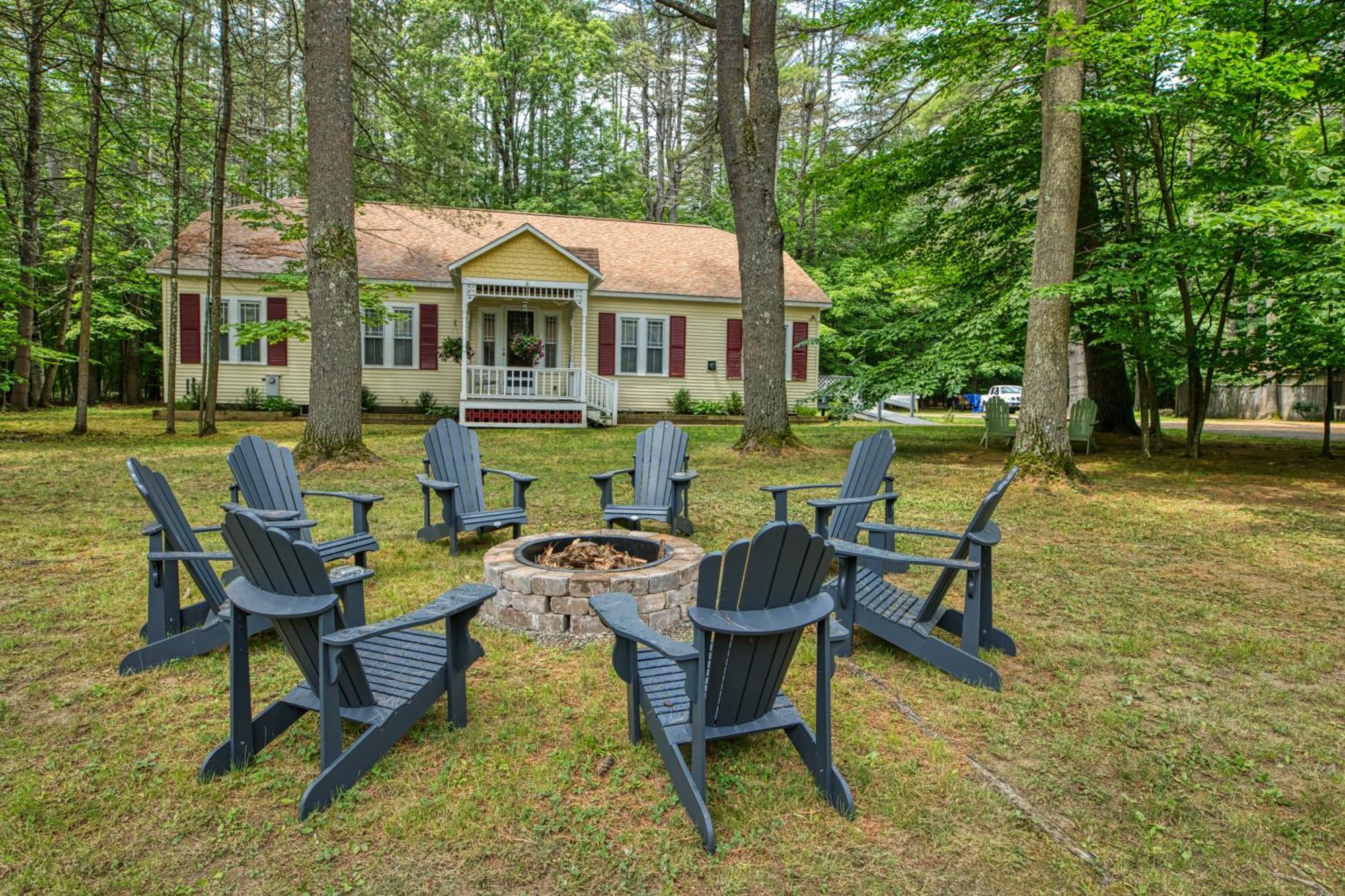 Rockwell Falls Inn And Wine Bar Lake Luzerne Exterior photo